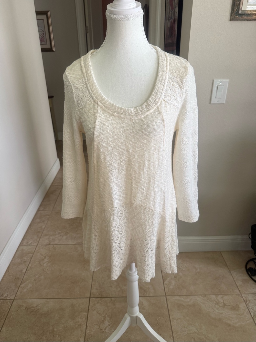 Gorgeous Cream Knit Scoop Neck Long Sleeve Tunic/sweater